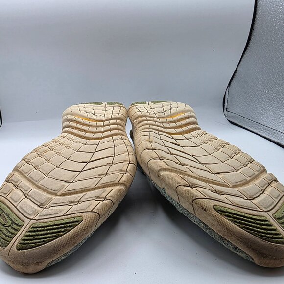 Nike Free Run 5.0 Stream Olive Aura Mens Size 9 Athletic Shoes Running Walking - Picture 10 of 13